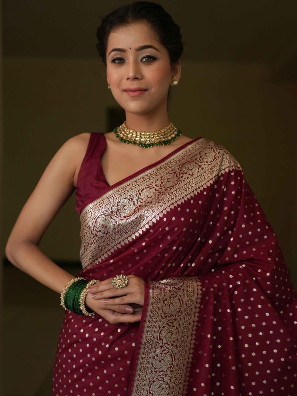 Wommella Wine Maroon Banarasi Style Saree with Zari Border & Buti Detailing