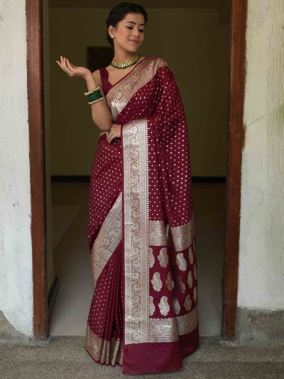 Wommella Wine Maroon Banarasi Style Saree with Zari Border & Buti Detailing