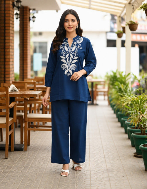 Women’s Embroidered Kurta Pant Co-Ord Set – Stylish Ethnic 2 Piece Set